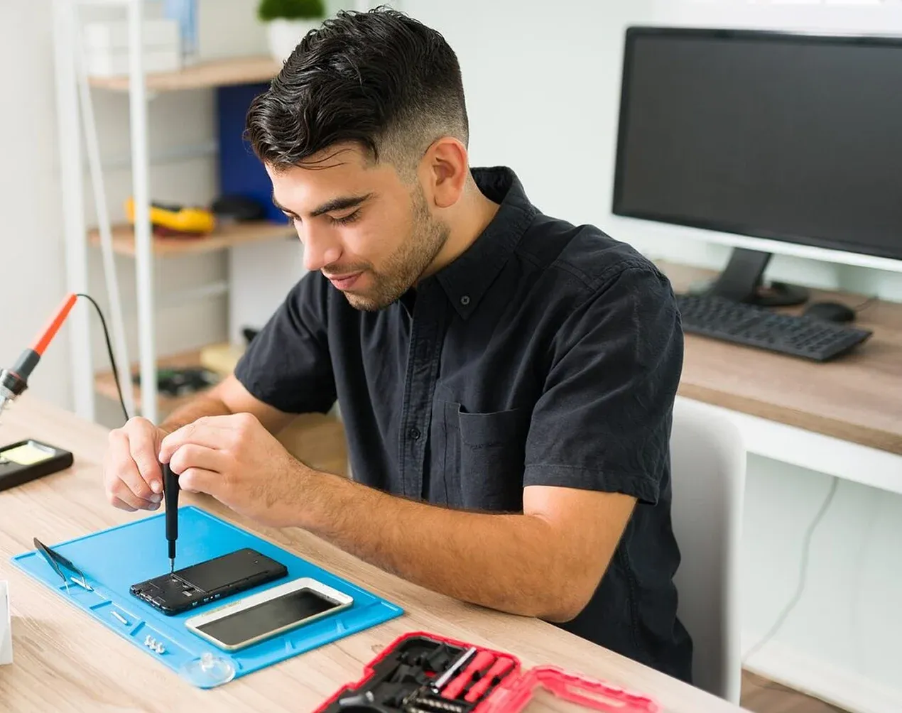 Tips for those who want to open a phone repair workshop